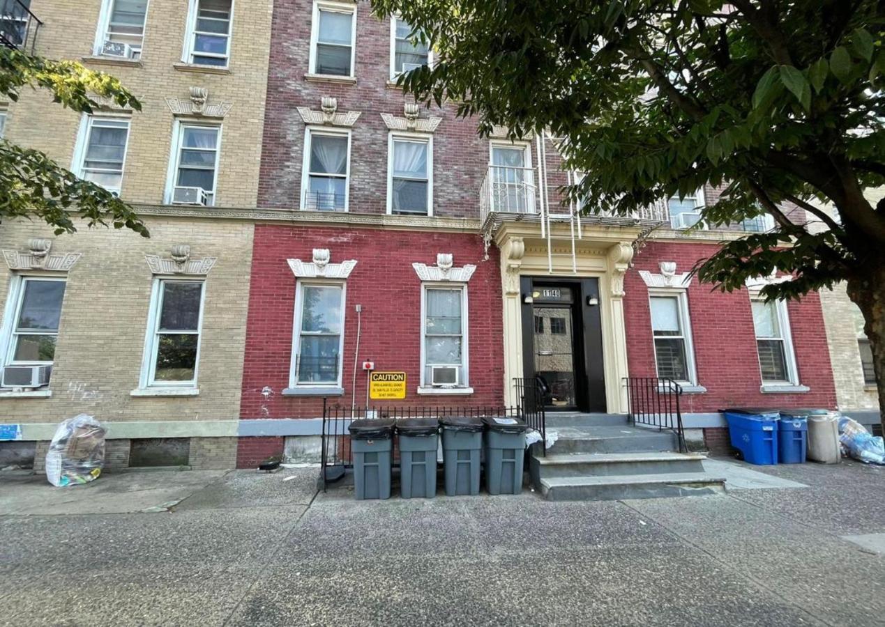 Appartement 2 Bedrooms Apartament 1 Block From Manhattan
